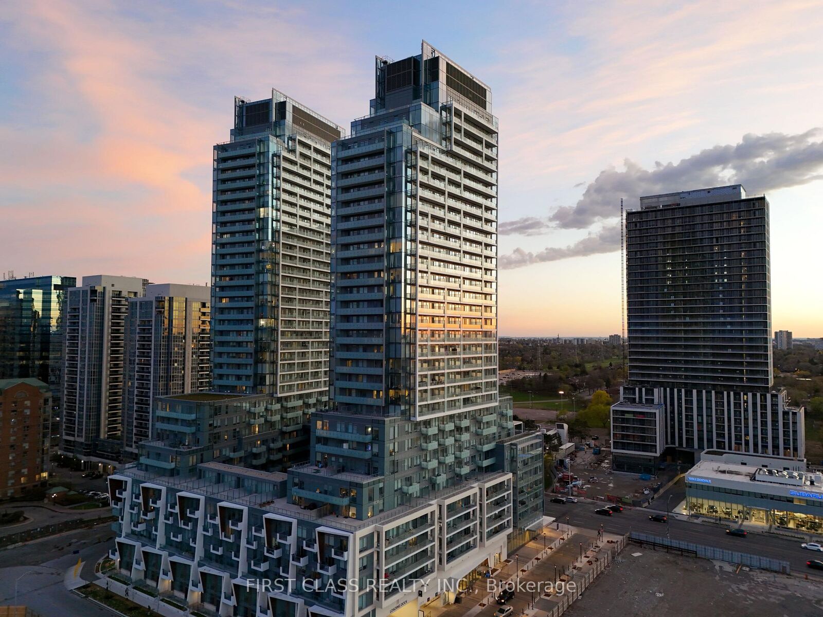 Property Photo: 8 Olympic Garden Drive S3401 ON M2M 0B9