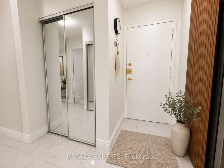 Property Photo:  50 Lotherton Pathway 410  ON M6B 2G7 