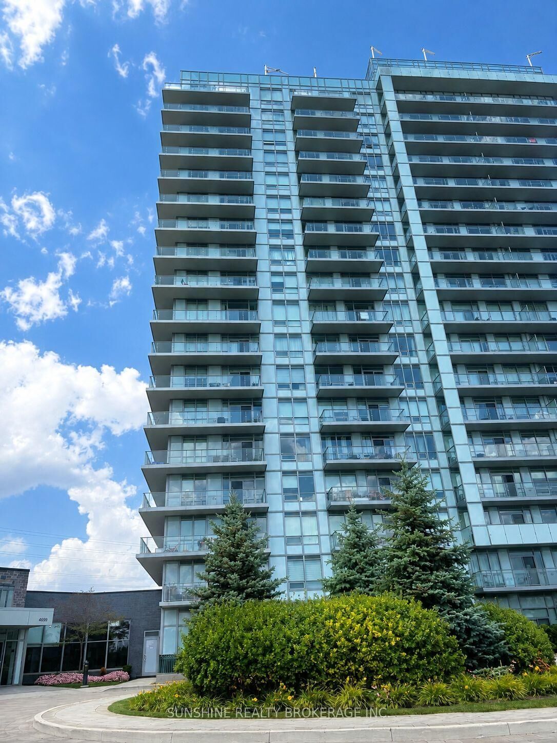 Property Photo: 4699 Glen Erin Drive 1201 ON L5N 3L3