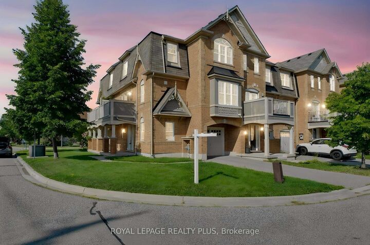 Property Photo: 501 Cavanagh Lane ON L9T 8G3