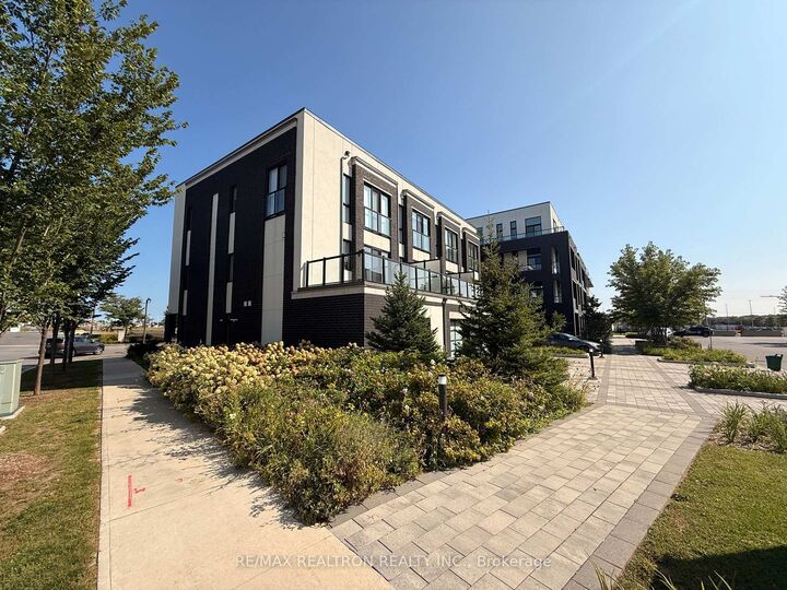 Property Photo: 1709 Bur Oak Avenue 509 ON L6E 0V7