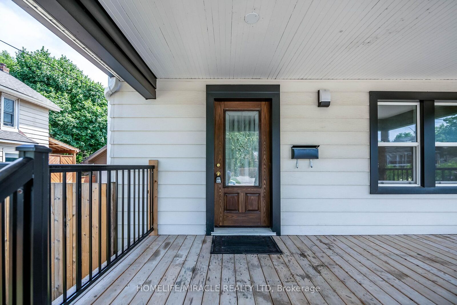 Photo de la propriété: 4428 Homewood Avenue ON L2E 4X5
