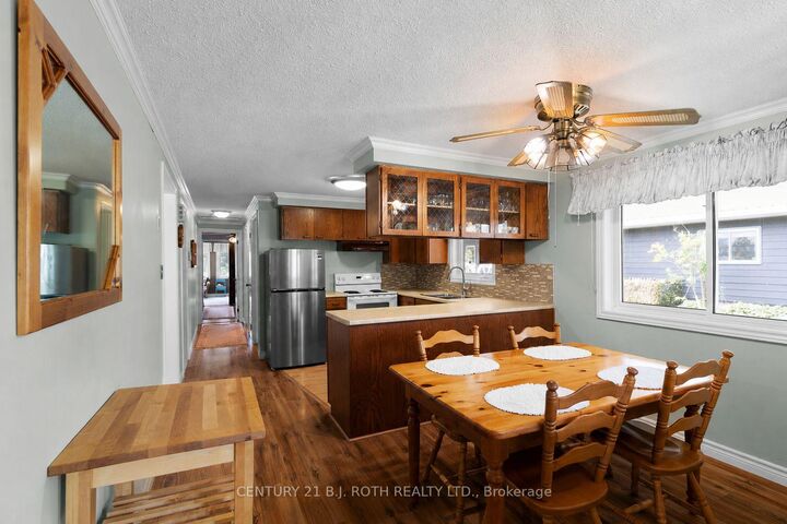 Property Photo: 19 Maple Crescent ON L0L 1T0