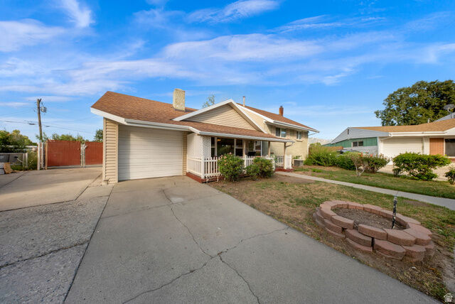 Property Photo: 556 W Greenleaf Dr UT 84123
