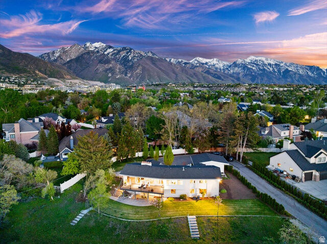 Property Photo:  2424 E Oakcrest Ln  UT 84121 