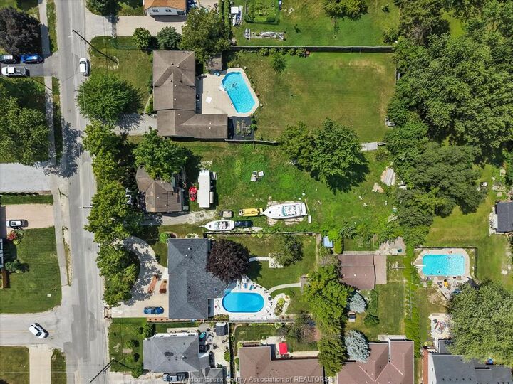 Property Photo: 12122 Intersection Road ON N8N 1R3