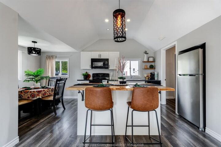 Property Photo: 316 Erieview Drive ON N9Y 1M4