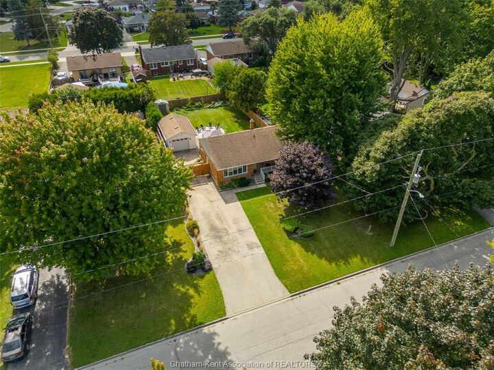 Property Photo: 26 Canterbury Street ON N7L 3S5