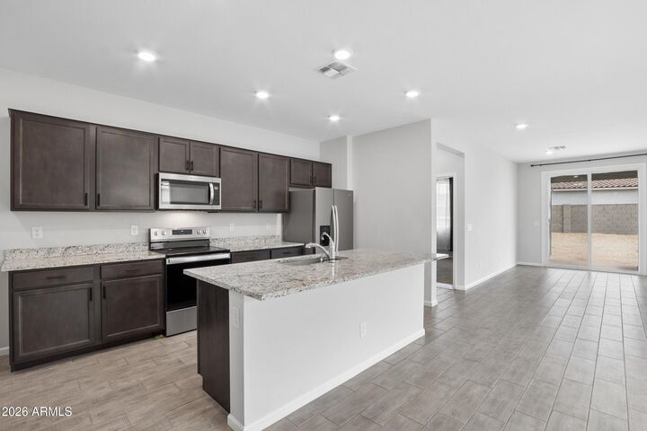 Property Photo: 24540 W Hopi Street AZ 85326