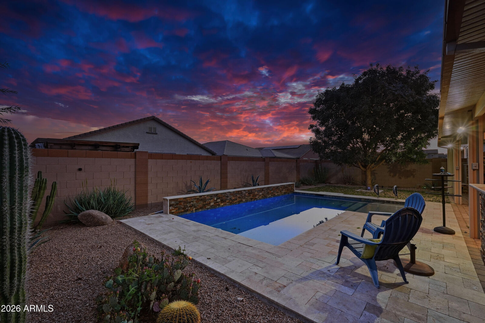 Property Photo:  15869 W Mauna Loa Lane  AZ 85379 