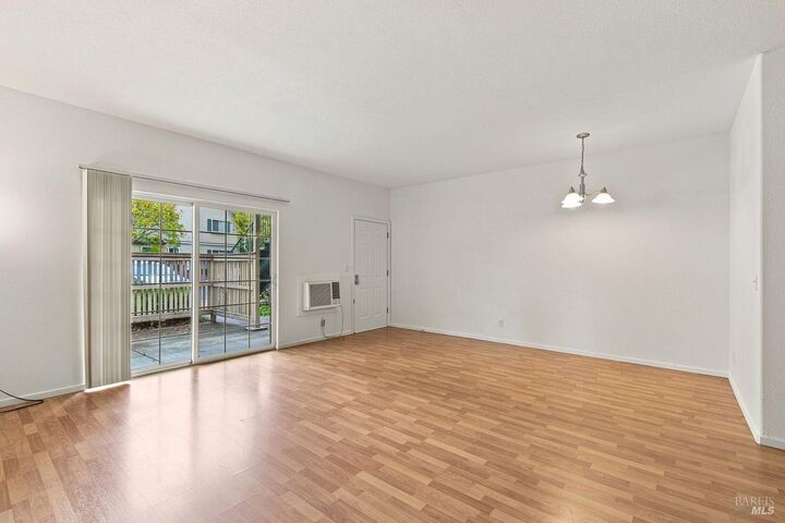 Property Photo: 2420 Edgewater Drive 15 CA 95407