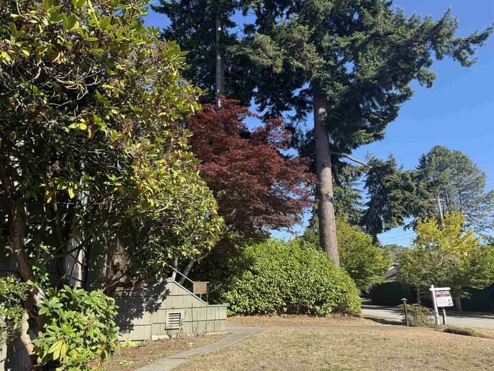 Property Photo: 3441 W 35th Avenue BC V6N 2N3