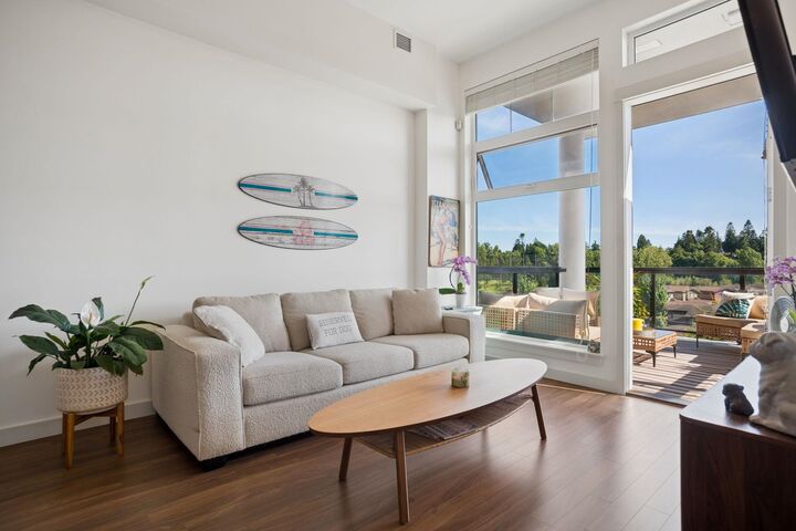 Property Photo: 5055 Springs Boulevard 514 BC V4M 0A5