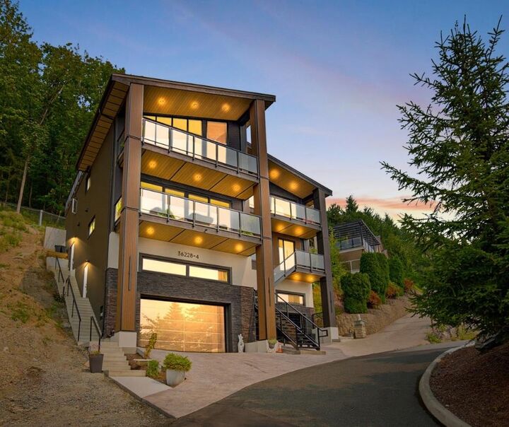 36228 Sandringham Drive 4 — photo 1