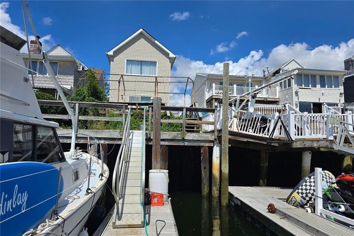 Property Photo:  8 Gotham Avenue  NY 11229 