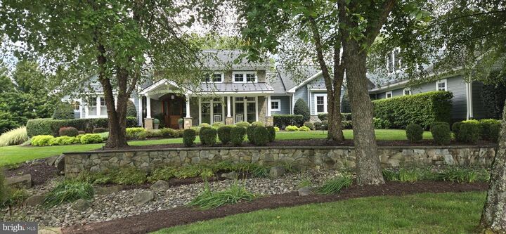 Property Photo: 20070 Gleedsville Road VA 20175