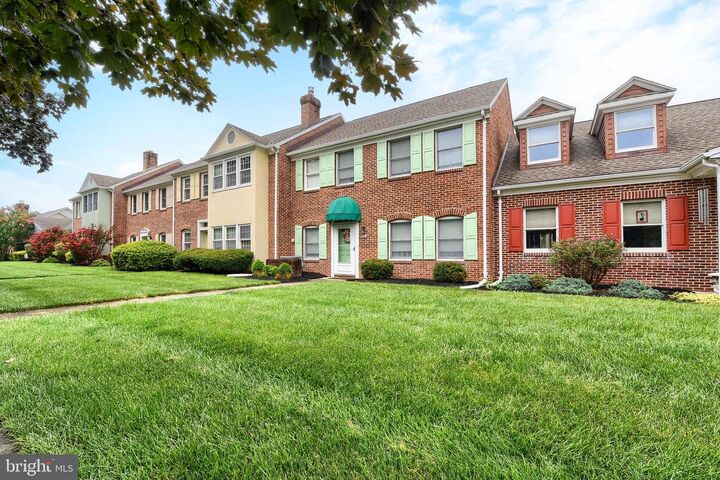 Property Photo:  1202 White Birch Lane  PA 17013 