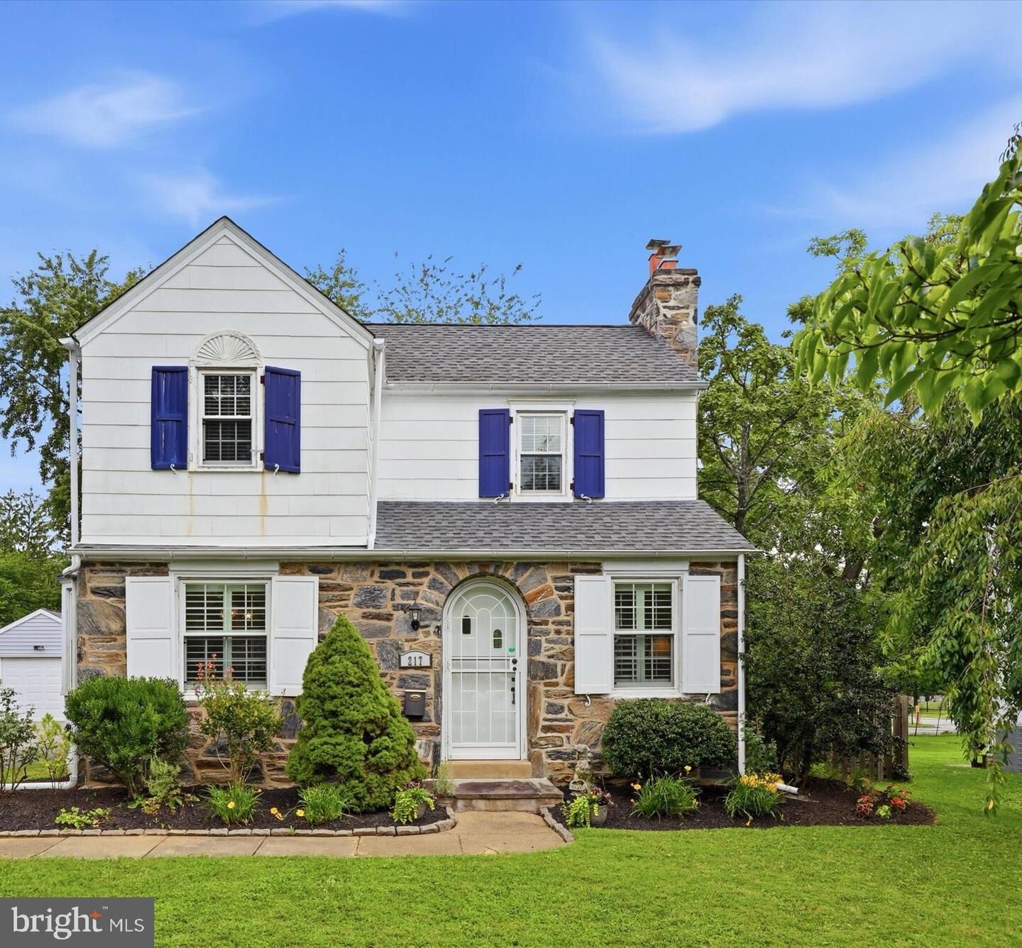 Property Photo:  217 Williamsburg Road  PA 19003 