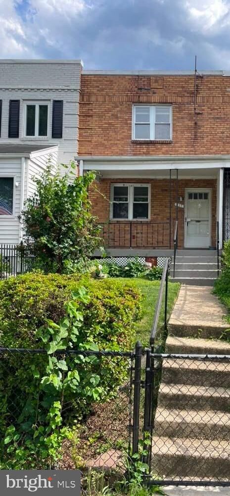 Property Photo: 217 Lynhaven Drive VA 22305