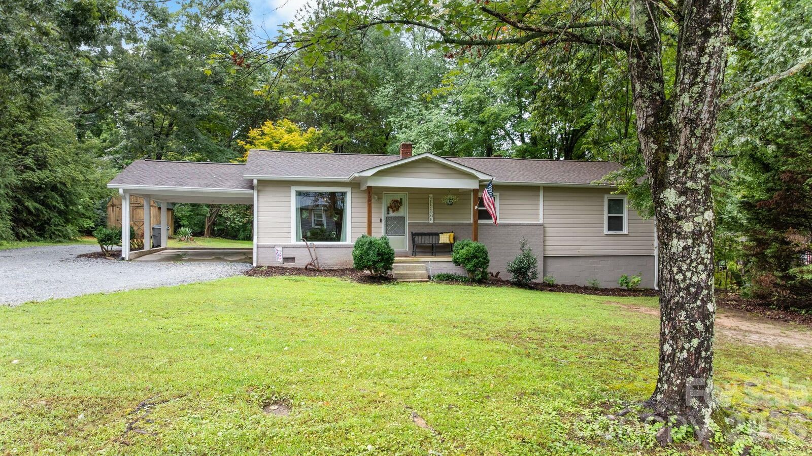 Property Photo: 403 Shasta Lane SW NC 28645