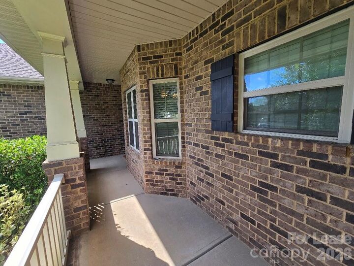 Property Photo: 7231 Kenyon Drive NC 28037