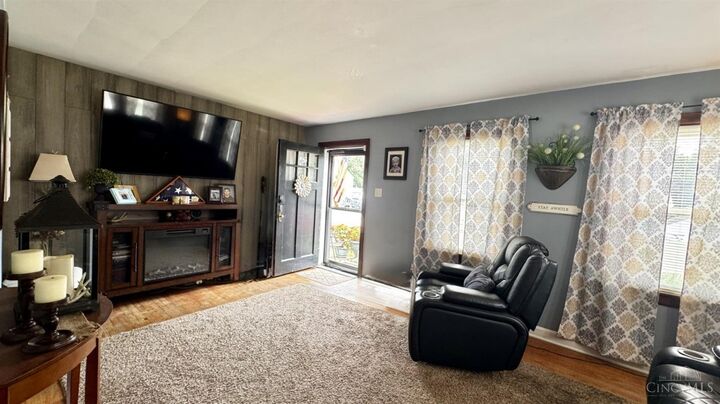 Property Photo:  1021 W Seymour Avenue  OH 45216 