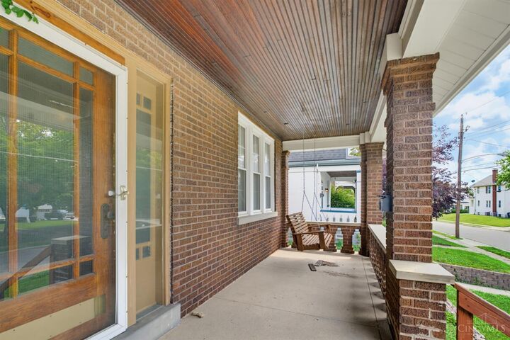 Property Photo: 3918 Delmar Avenue OH 45211