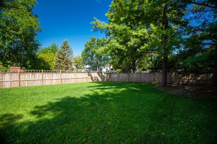 Property Photo: 724 Hunters Run OH 43230