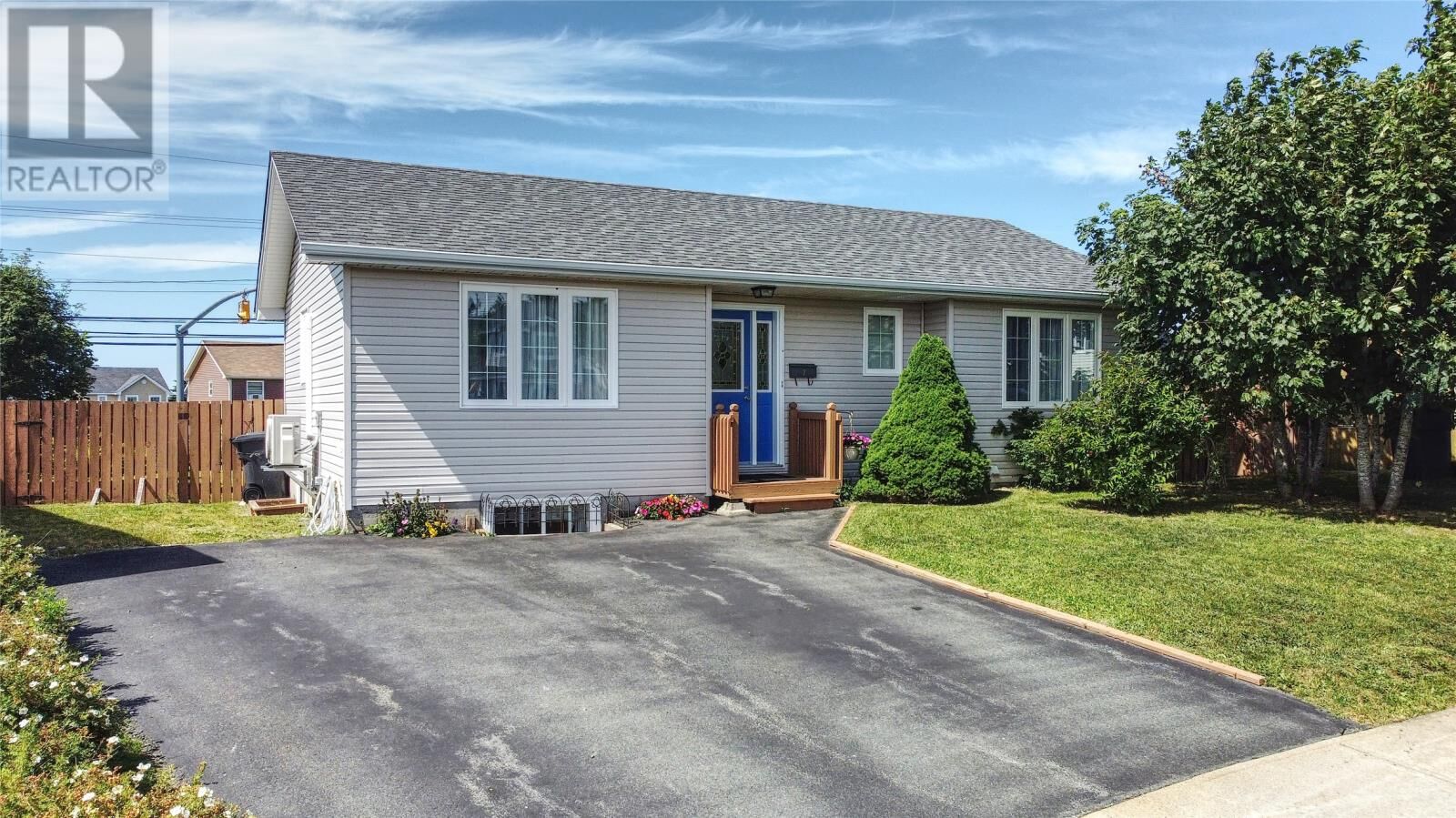 Property Photo:  7 Castlehaven Place  NL A1N 5J2 