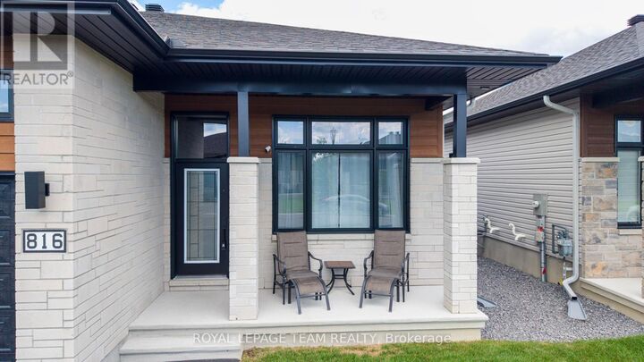Property Photo:  816 Namur Street  ON K0A 1W0 
