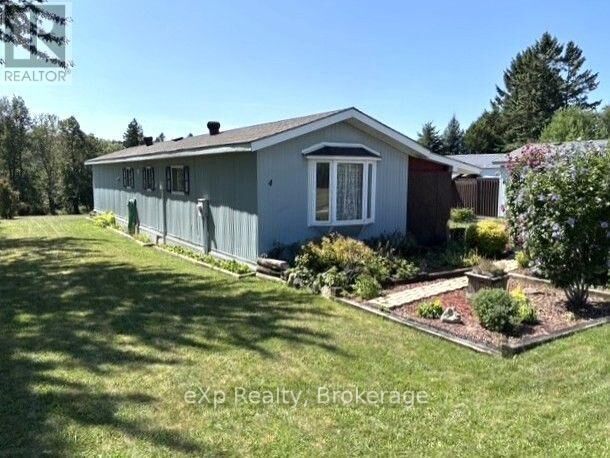 230 4 Corners 4 — photo 1