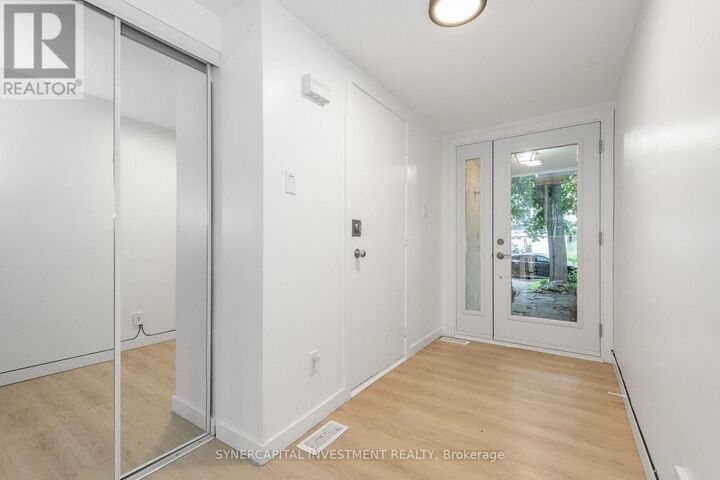 Property Photo:  50 Tybalt Crescent  ON K2H 8J5 