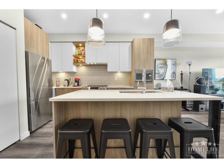 Property Photo:  20695 Eastleigh Crescent 511  BC V3A 0P7 