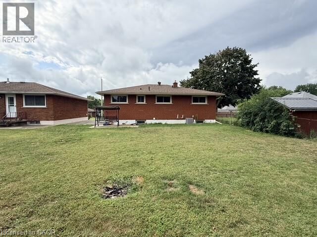 Property Photo: 236 Bruce Street Upper ON N3S 4Z9