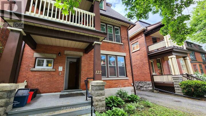 Property Photo:  122 Fourth Avenue 3  ON K1S 2L4 