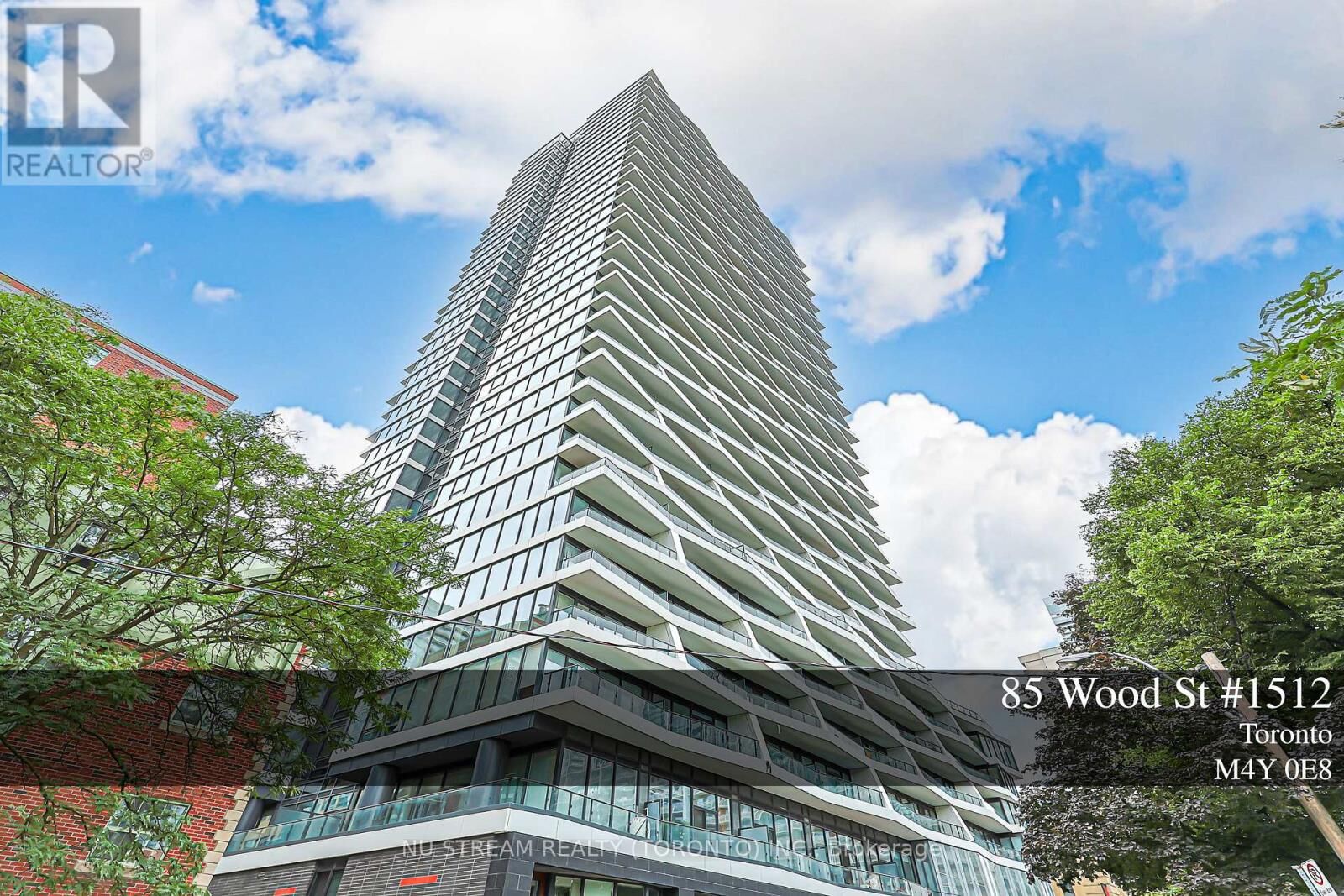 Property Photo:  85 Wood Street 1512  ON M4Y 0E8 