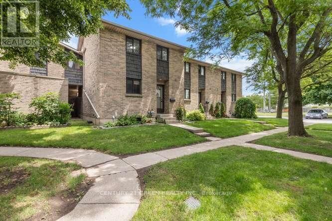 Property Photo: 474 Southdale Road East 28 ON N6E 1A4