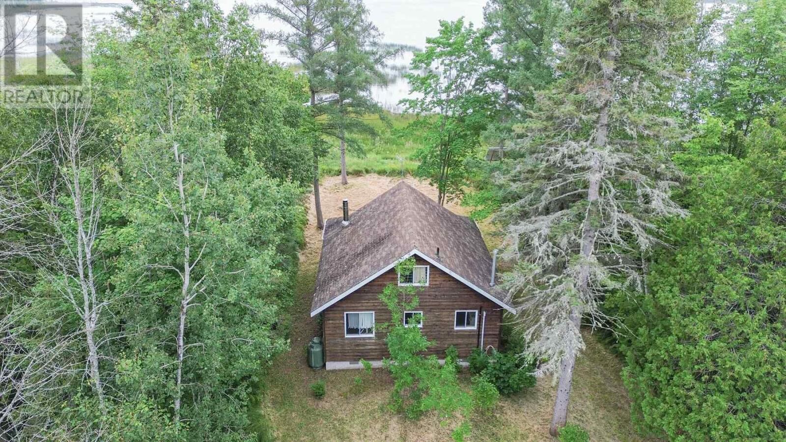 Photo de la propriété: 4967 Gordon Rd ON P0R 1G0