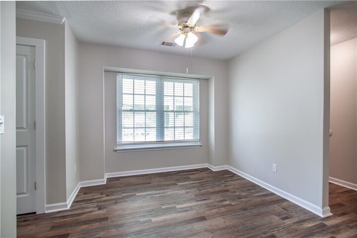 Property Photo: 711 Herndon Street AL 36801