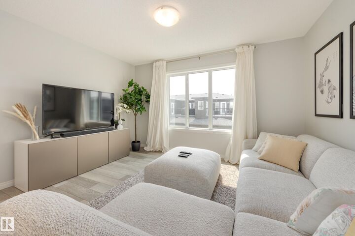 Property Photo:  19719 28 Avenue NW  AB T6M 1M1 
