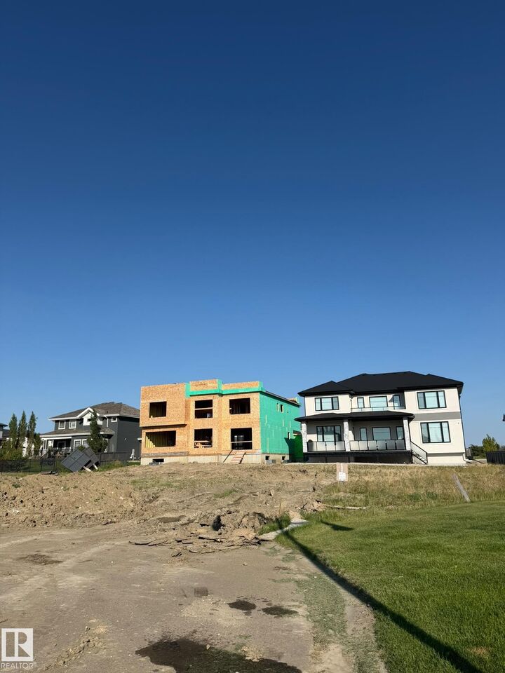 Property Photo:  3060 59 Avenue  AB T4X 0X9 