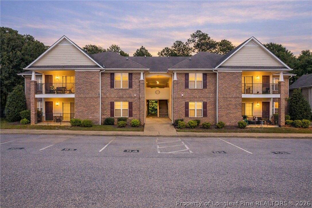 Property Photo:  1770 Renwick Drive 103  NC 28304 