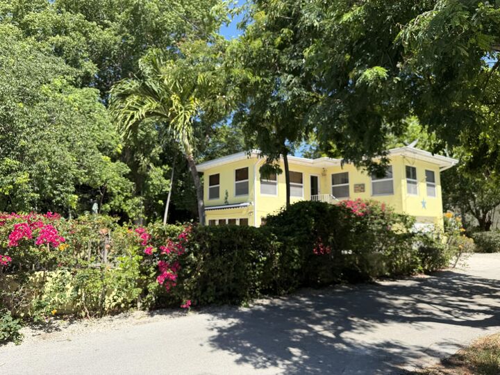 Property Photo: 140 S Bay Harbor Drive FL 33037