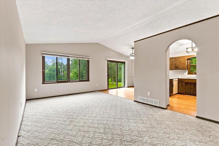 Property Photo:  17110 Dimaggio Street NE  MN 55025 