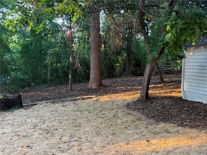 Property Photo: 83 26th Street NW Top GA 30309