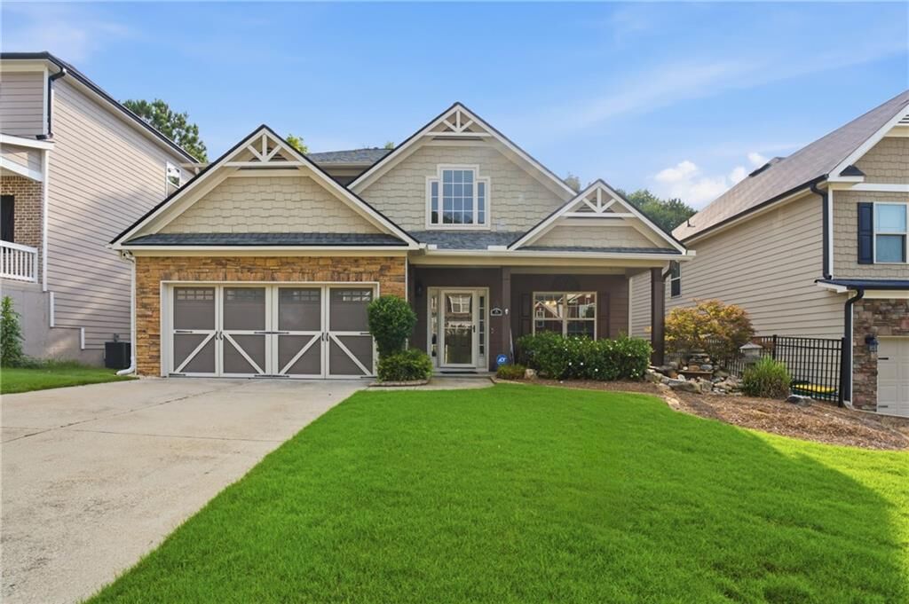 Property Photo:  423 Crestmont Lane  GA 30114 