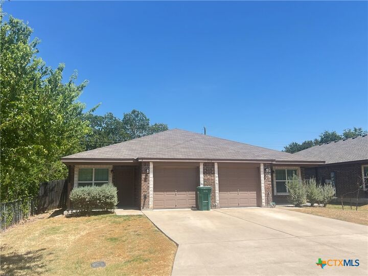 Property Photo:  913 Ashwood Drive A  TX 76548 