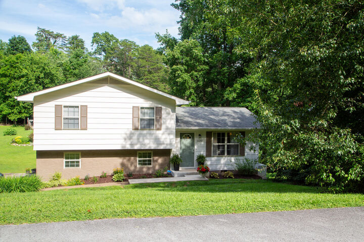 Property Photo: 11252 McGill Road TN 37379