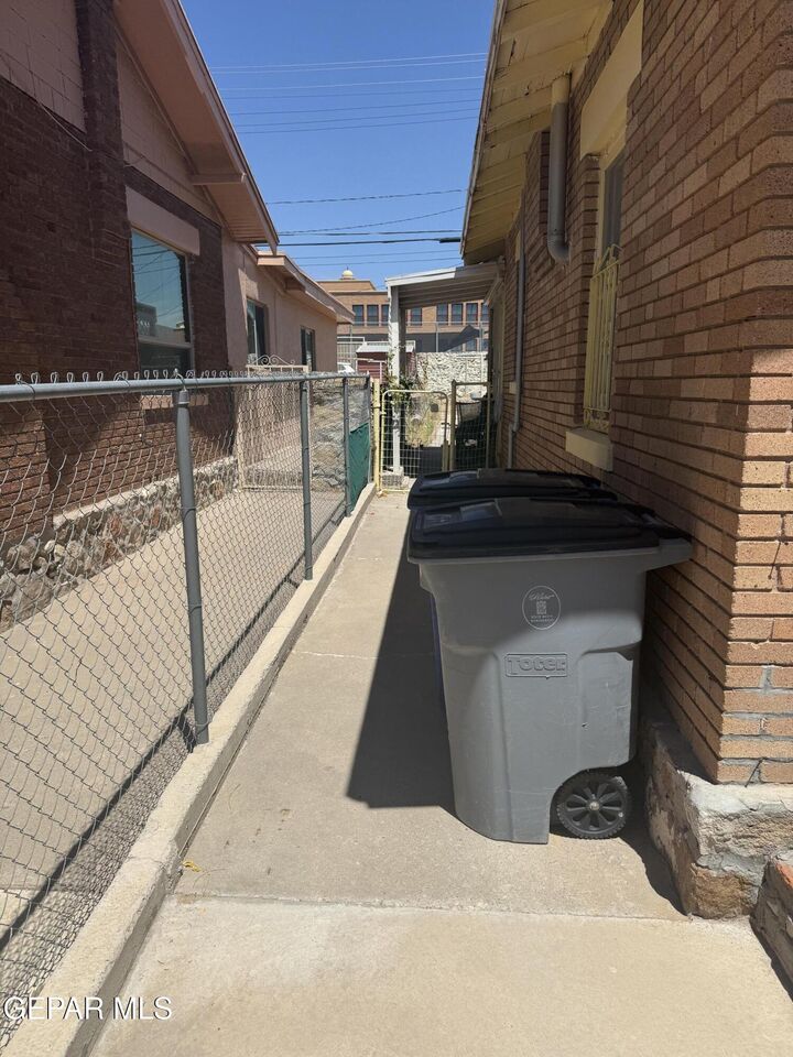 Property Photo:  3515 Altura Avenue  TX 79930 