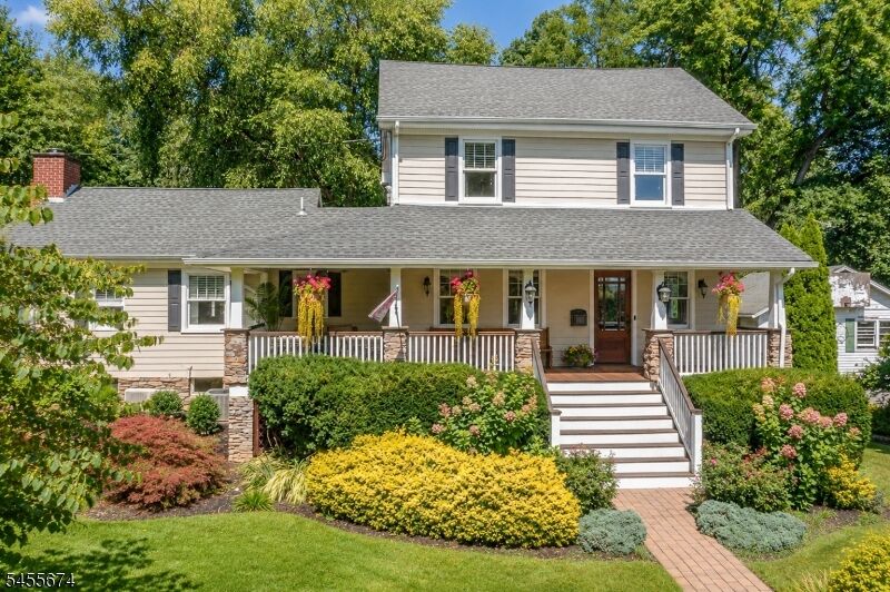 Property Photo:  152 Hillside Ave  NJ 07928 